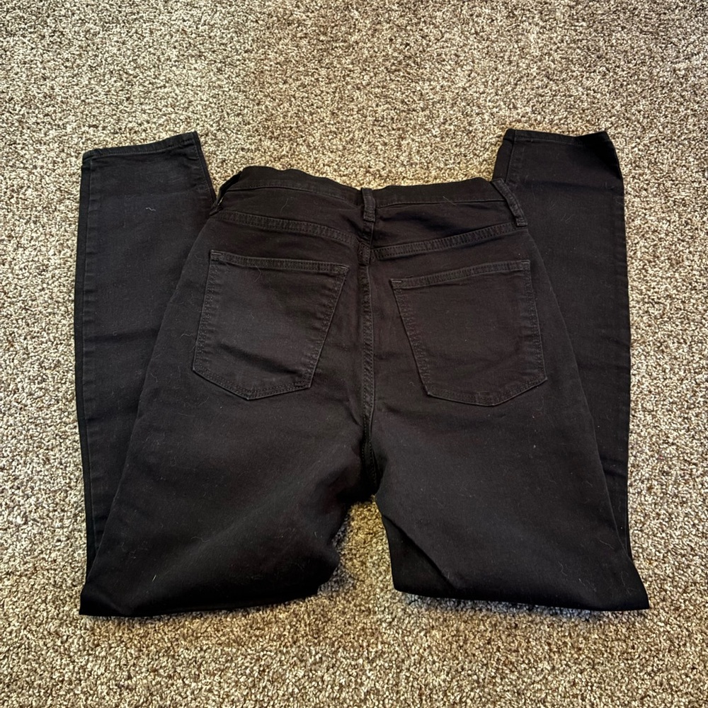 Black skinny jeans size 4 regular length